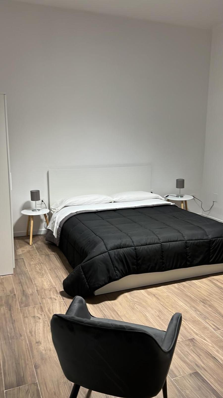 Business Home Piazza Cesare Battisti B&B Residence Foggia Eksteriør bilde