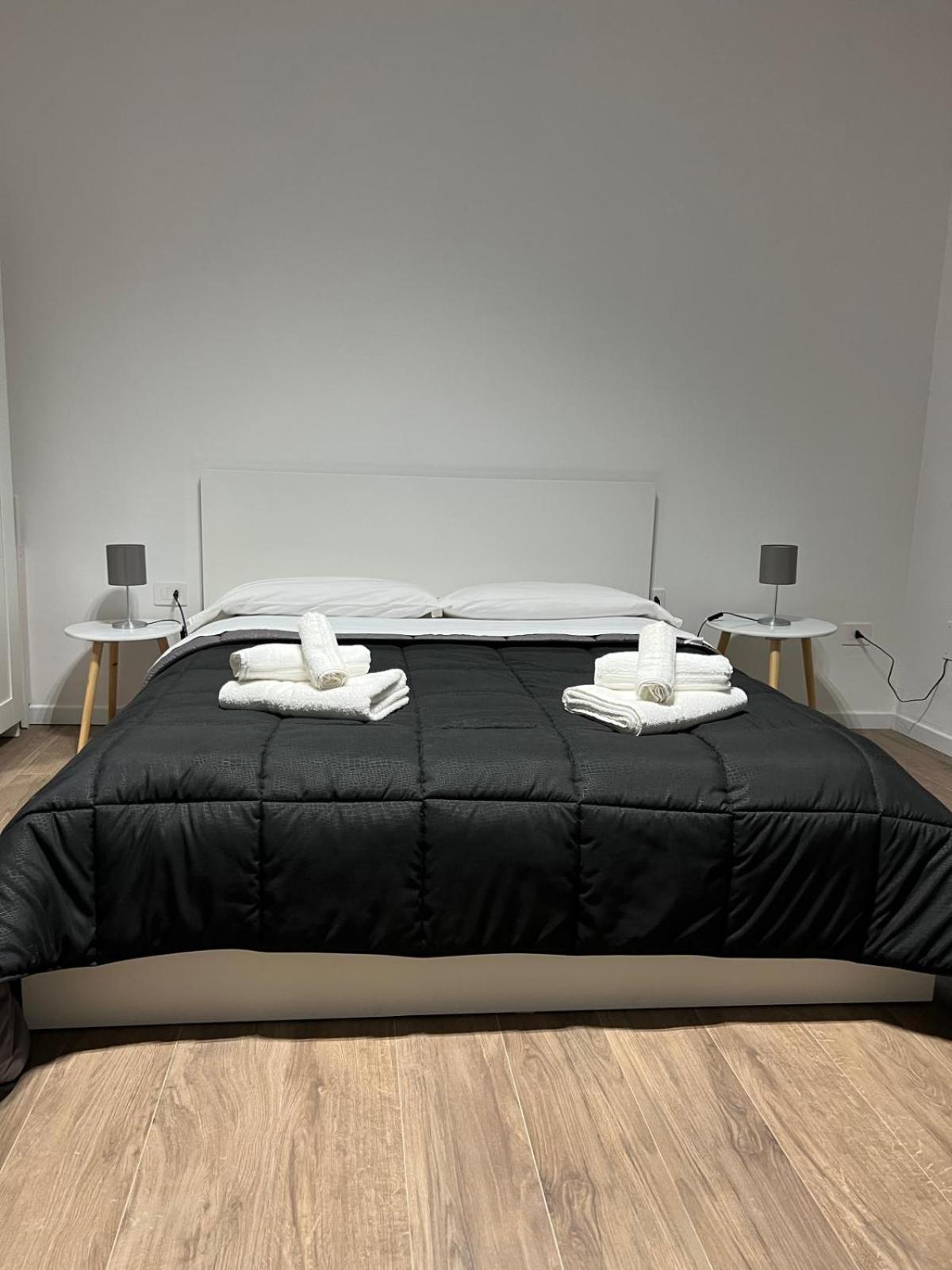 Business Home Piazza Cesare Battisti B&B Residence Foggia Eksteriør bilde
