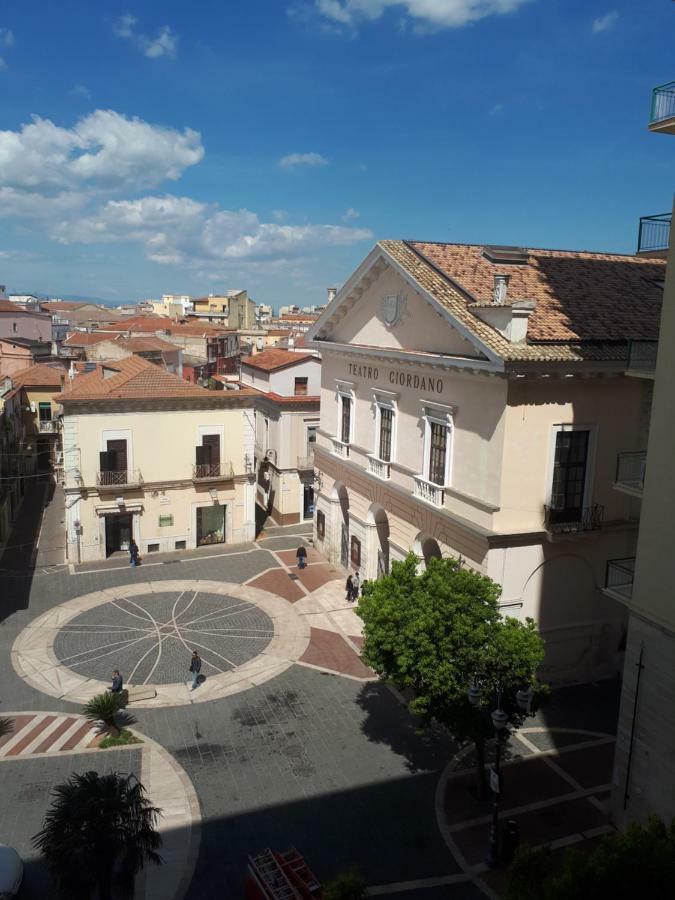 Business Home Piazza Cesare Battisti B&B Residence Foggia Eksteriør bilde